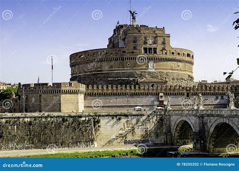 Castel Sant'Angelo:  A Mysterious Mausoleum Turned Fortress Overlooking Rome!