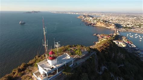 หอคอย El Faro de Mazatlán สถาปัตยกรรมทางประวัติศาสตร์ที่โดดเด่นและทิวทัศน์อันตระการตา!