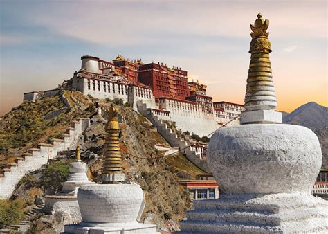 ปotala Palace สถาปัตยกรรมทิเบตอันงดงามและศูนย์กลางทางจิตวิญญาณ!